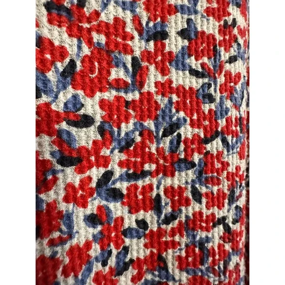 Woman Within Floral Waffle Knit Thermal Top Red Blue Gray Size 1X 22/24 Cozycore - Picture 5 of 6